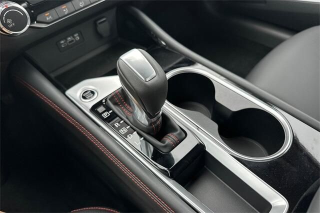 New 2025 Nissan Altima 2.5 SRImage 17