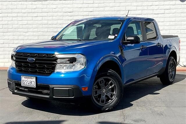 2022 Ford Maverick XLImage 1