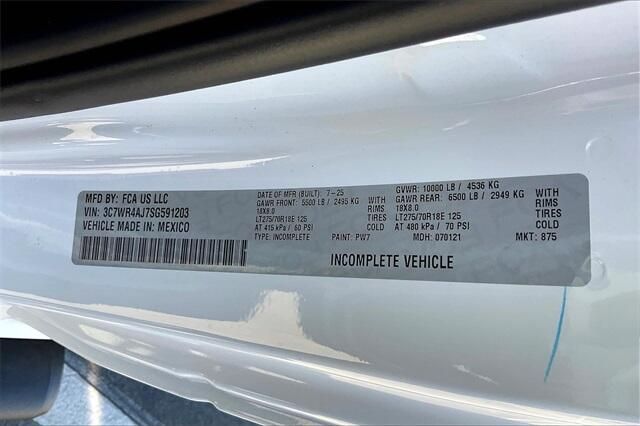 New 2025 RAM 2500 Tradesman Regular Cab 4x2 8