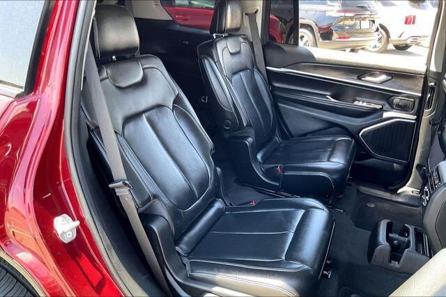 Used 2021 Jeep Grand Cherokee L LimitedImage 26