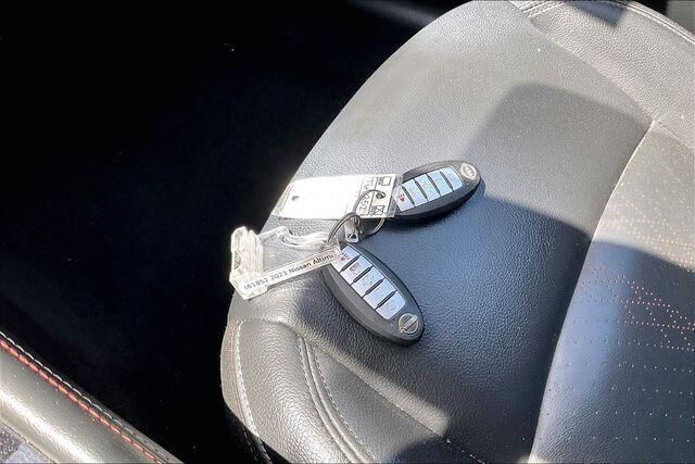Used 2023 Nissan Altima 2.0 SRImage 11