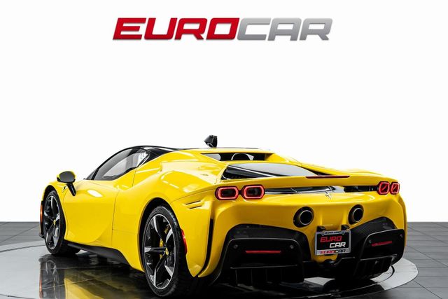 2022 Ferrari SF90 Stradale Base photo 3