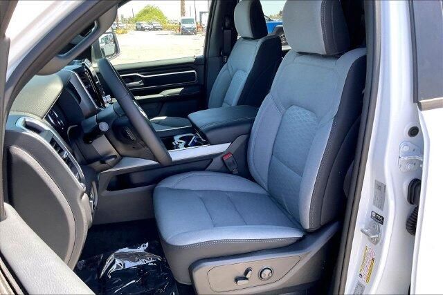 New 2027 RAM 1500 Big Horn Crew Cab 4x4 5