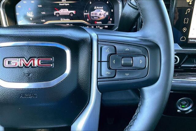 Used 2024 GMC Sierra 1500 ElevationImage 19