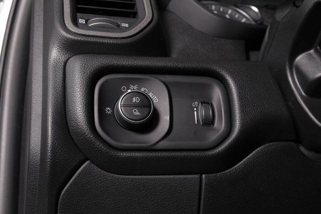 2025 RAM 2500 Tradesman Crew Cab 4x4 8