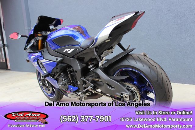 2017 Yamaha YZF R1 Image 3