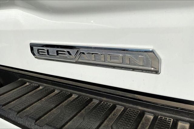 Used 2024 GMC Sierra 1500 ElevationImage 7