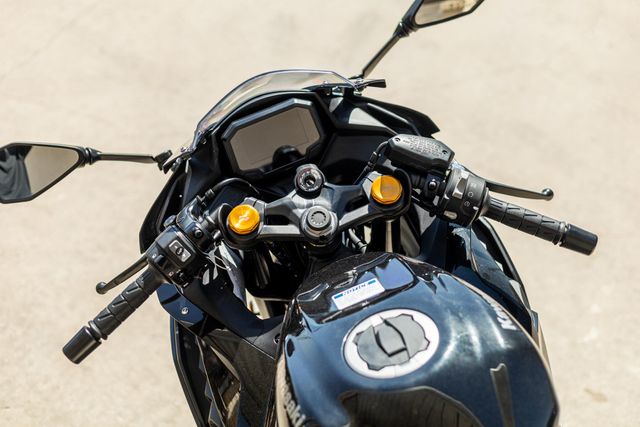 キィタღ(cocominamianoa) New 2025 Kawasaki NINJA ZX4R ABS | Family Powersports Odessa