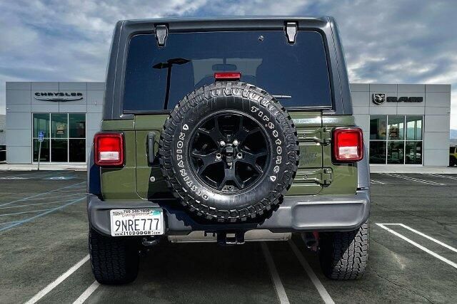 Used 2020 Jeep Wrangler Unlimited SportImage 3