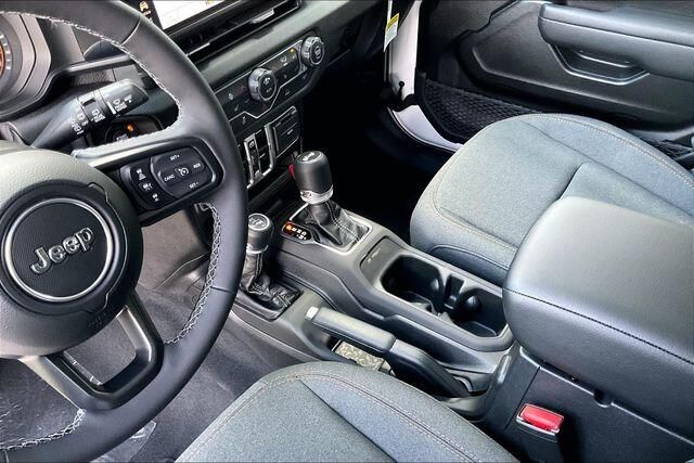 New 2026 Jeep Wrangler 4-door Sport SImage 7