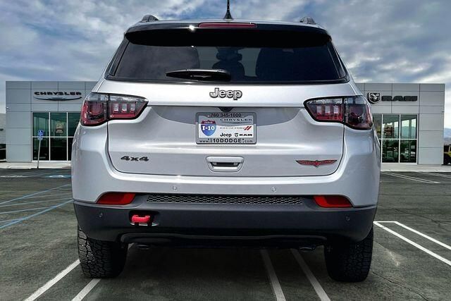 New 2026 Jeep Compass Trailhawk 4x4Image 3