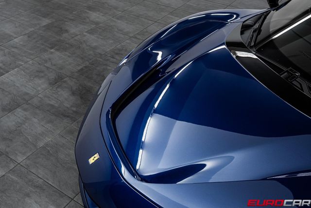 Used 2023 Ferrari SF90 Stradale *CARBON FIBER STEERING WHEEL W/ LEDS*Image 9