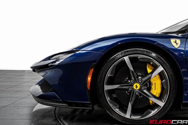 Used 2023 Ferrari SF90 Stradale *CARBON FIBER STEERING WHEEL W/ LEDS*Image 17