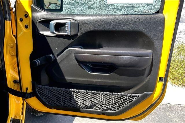 Used 2021 Jeep Wrangler Unlimited WillysImage 23
