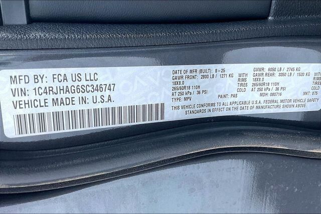 New 2025 Jeep Grand Cherokee Laredo X 4x4Image 15