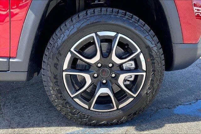 New 2026 Jeep Compass Trailhawk 4x4Image 10