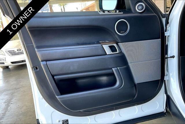 Used 2022 Land Rover Range Rover Sport HSE Silver EditionImage 22