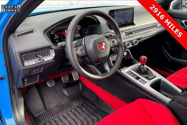 Used 2025 Honda Civic Type R Image 14