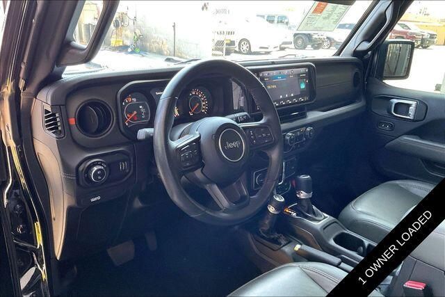 Used 2024 Jeep Gladiator MojaveImage 13
