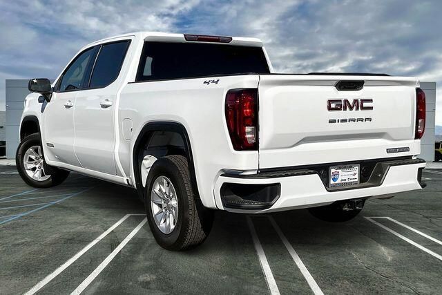 Used 2024 GMC Sierra 1500 ElevationImage 10