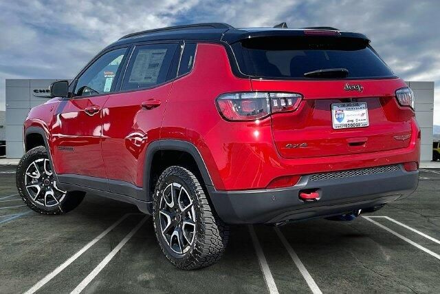 New 2026 Jeep Compass Trailhawk 4x4Image 2