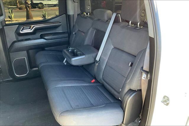 Used 2024 GMC Sierra 1500 ElevationImage 25