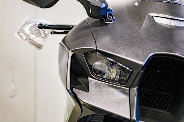 2025 Kawasaki NINJA ZX10RR ABS METALLIC MATTE GRAPHENESTEEL GRAY Image 12