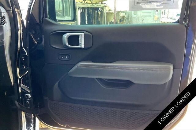 Used 2024 Jeep Gladiator MojaveImage 22