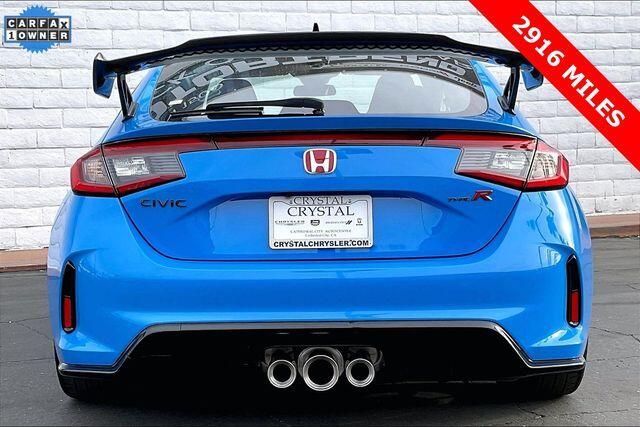 Used 2025 Honda Civic Type R Image 3
