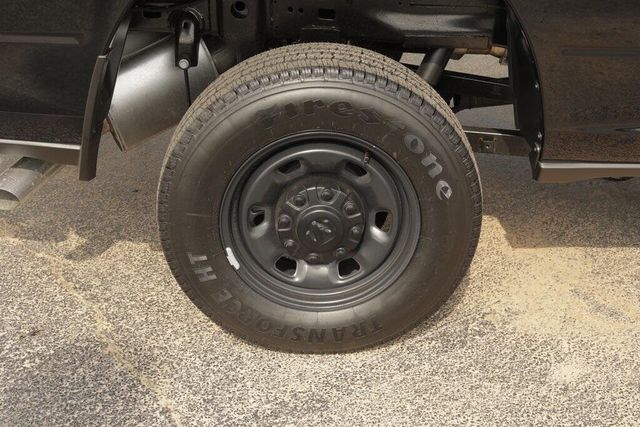 2025 RAM 2500 Tradesman Crew Cab 4x4 8