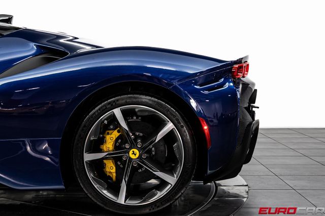 Used 2023 Ferrari SF90 Stradale *CARBON FIBER STEERING WHEEL W/ LEDS*Image 19