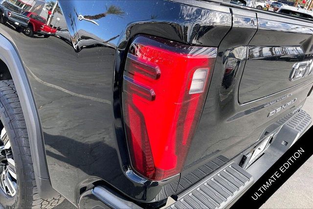 Used 2024 GMC Sierra 3500HD Denali UltimateImage 28