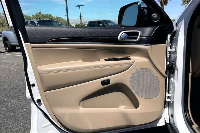 Used 2021 Jeep Grand Cherokee LimitedImage 21