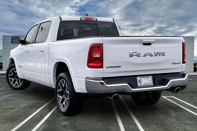 Used 2025 RAM 1500 LaramieImage 10