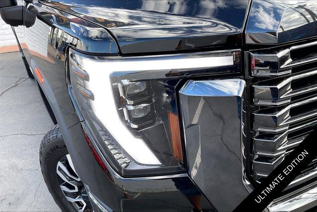 Used 2024 GMC Sierra 3500HD Denali UltimateImage 27