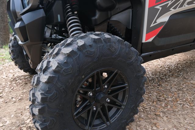 New 2025 Kawasaki TERYX KRX4 1000 ES MATTE WHITISH SAND