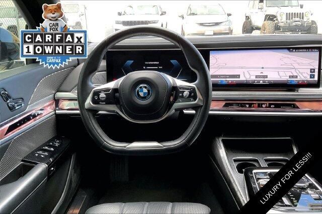 Used 2023 BMW i7 xDrive60Image 4