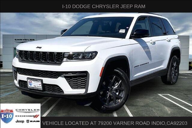 New 2027 Jeep Grand Cherokee Laredo Altitude 4x4Image 1