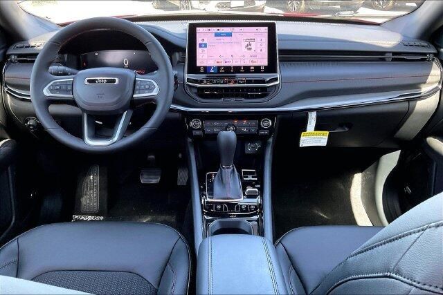 New 2026 Jeep Compass Trailhawk 4x4Image 4