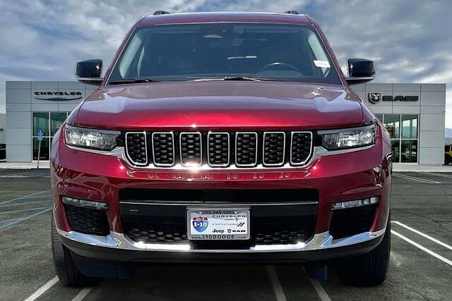 Used 2021 Jeep Grand Cherokee L LimitedImage 2
