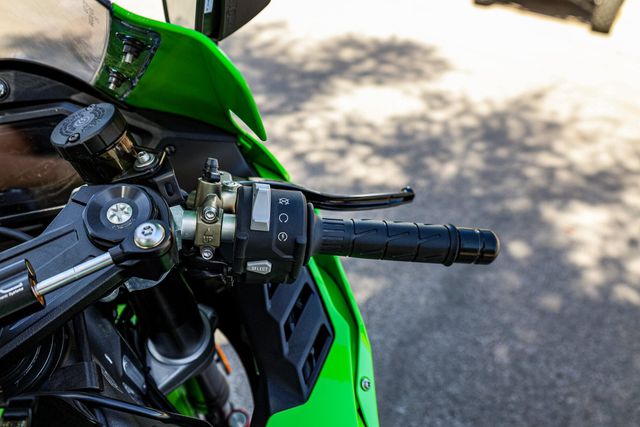 New 2025 Kawasaki NINJA ZX10R KRT EDITION ABS LIME GREEN AND