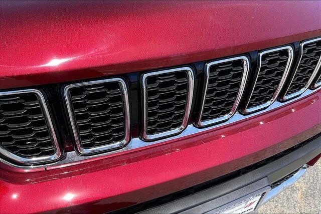 Used 2021 Jeep Grand Cherokee L LimitedImage 30
