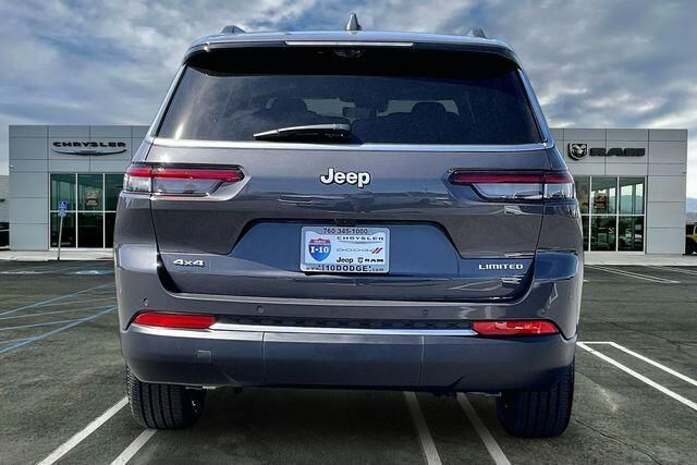 New 2026 Jeep Grand Cherokee L Limited 4x4Image 3