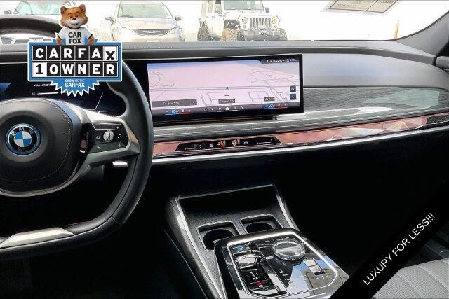 Used 2023 BMW i7 xDrive60Image 5