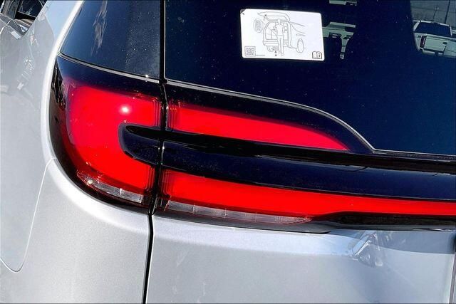New 2026 Chrysler Pacifica PinnacleImage 12