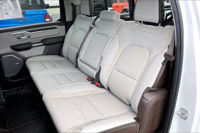 Used 2025 RAM 1500 LaramieImage 25