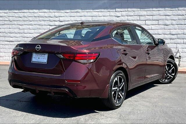 Used 2025 Nissan Sentra SVImage 13