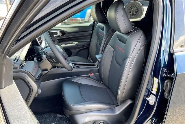 New 2026 Jeep Compass Trailhawk 4x4Image 8