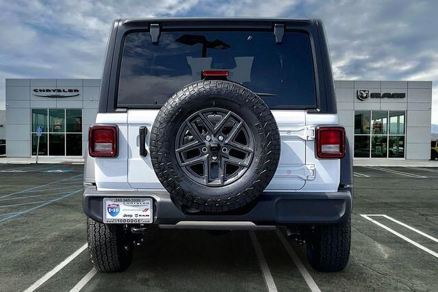 New 2026 Jeep Wrangler 4-door Sport SImage 3