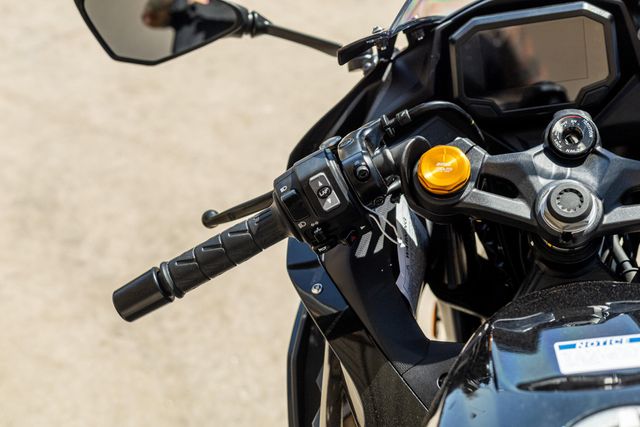 鈴木ページ New 2025 Kawasaki NINJA ZX4R ABS | Family Powersports Odessa